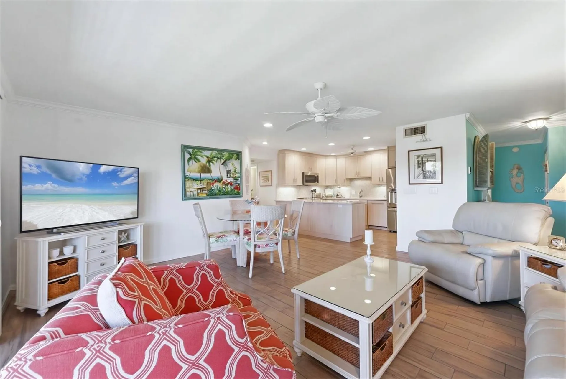 2729 N Beach Road Englewood FL 34223