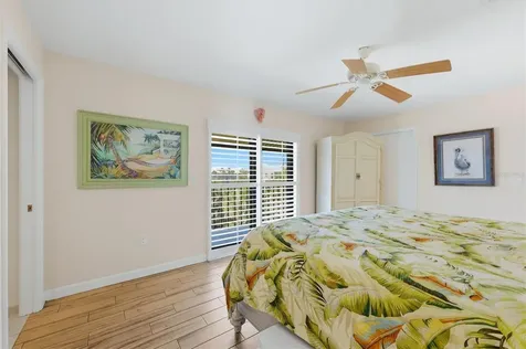 2729 N Beach Road Englewood FL 34223