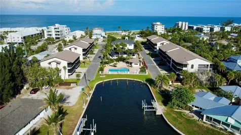 2729 N Beach Road Englewood FL 34223
