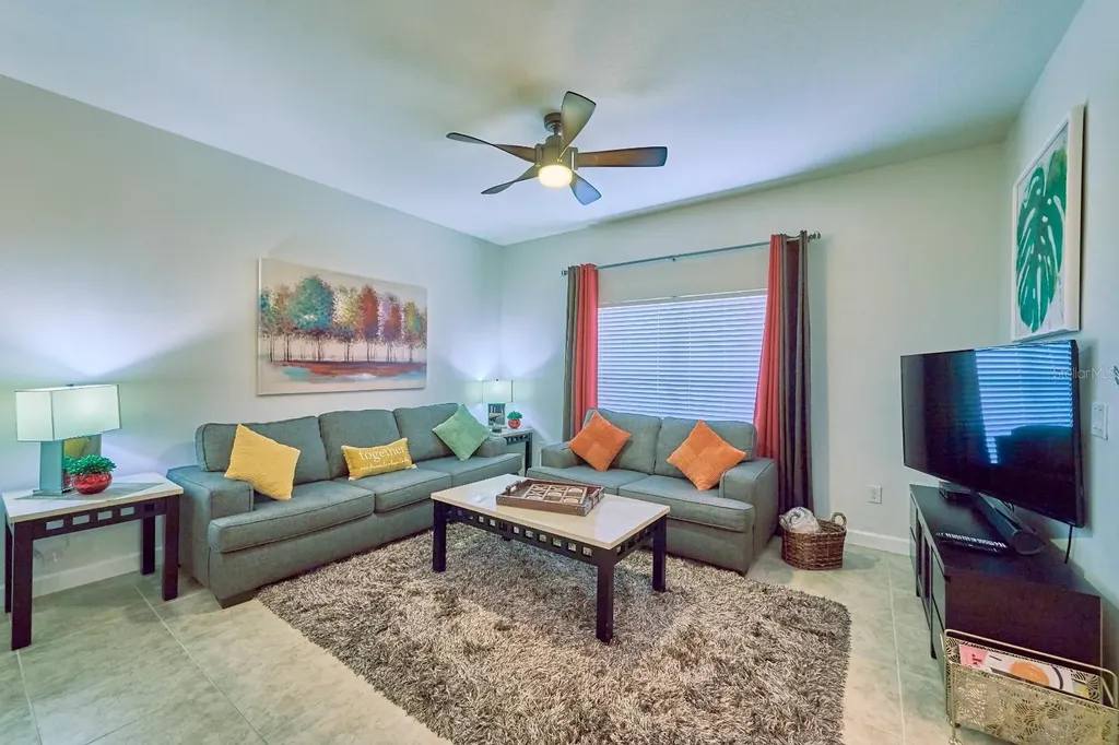4821 Brier Rose Lane Kissimmee FL 34746