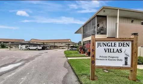1640 Juno Trail Astor FL 32102