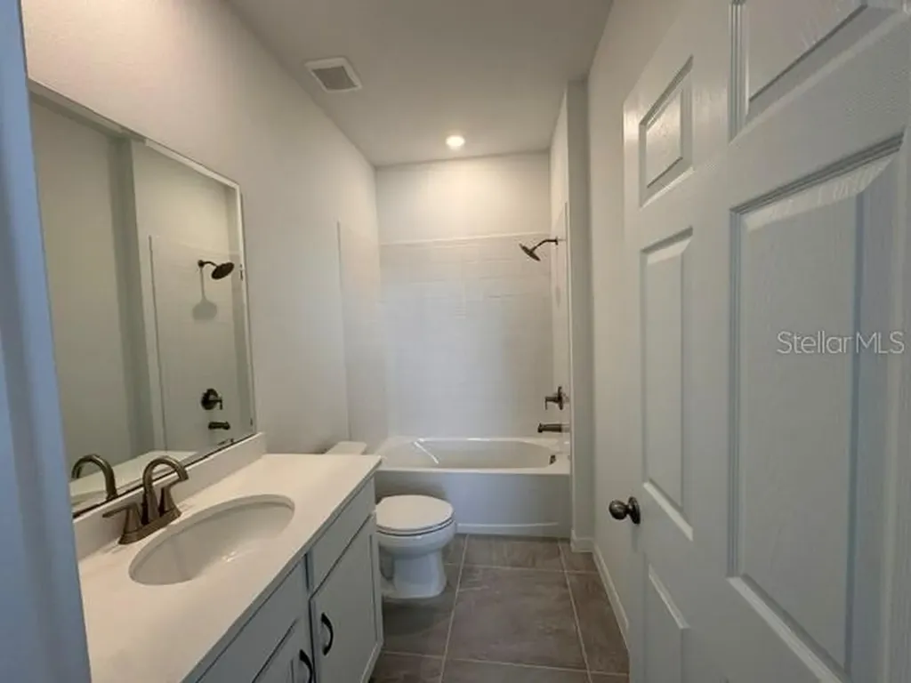 356 Fox Ridge Drive Groveland FL 34736