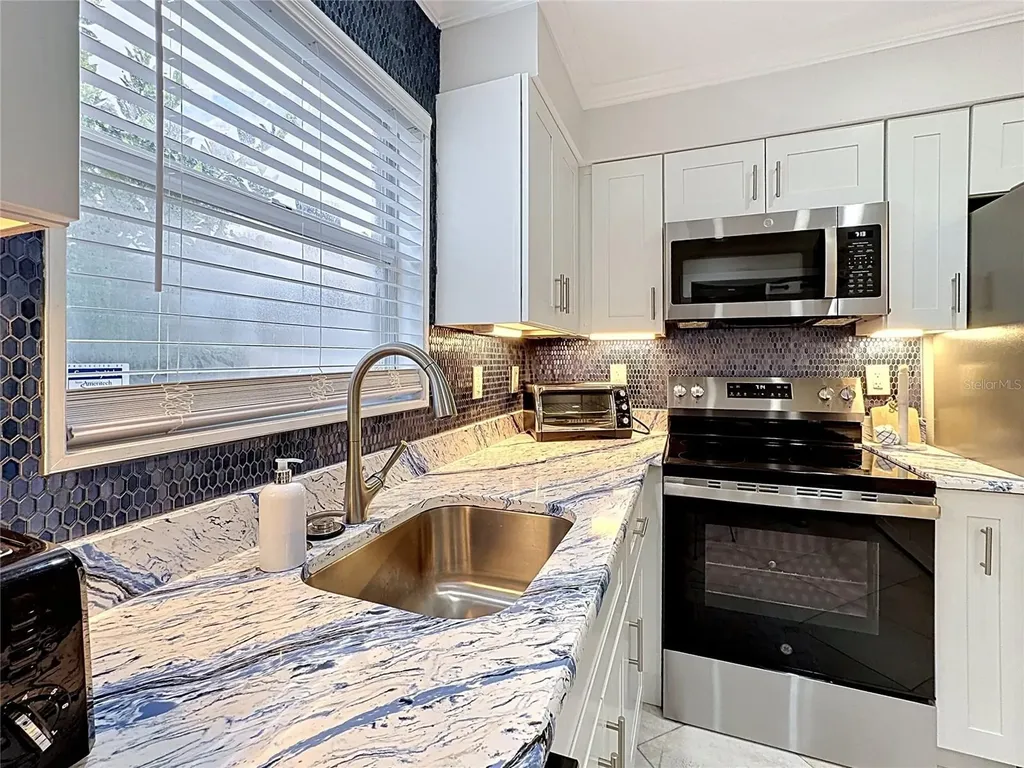 120 52nd Street Holmes Beach FL 34217