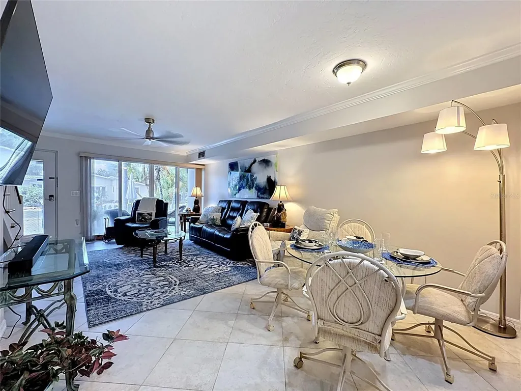 120 52nd Street Holmes Beach FL 34217