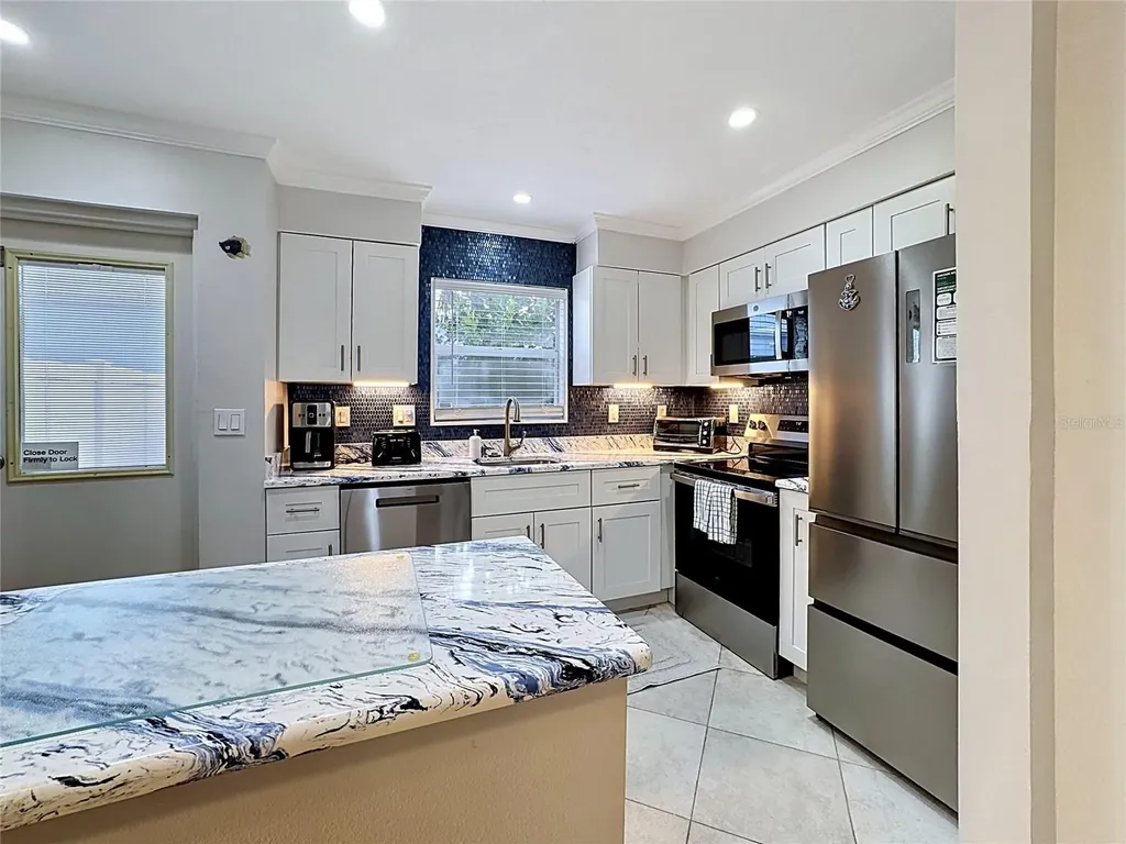 120 52nd Street Holmes Beach FL 34217