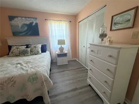 12027 Hoosier Court Hudson FL 34667