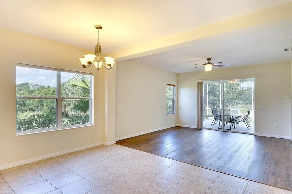 1450 Blue Horizon Circle Bradenton FL 34208