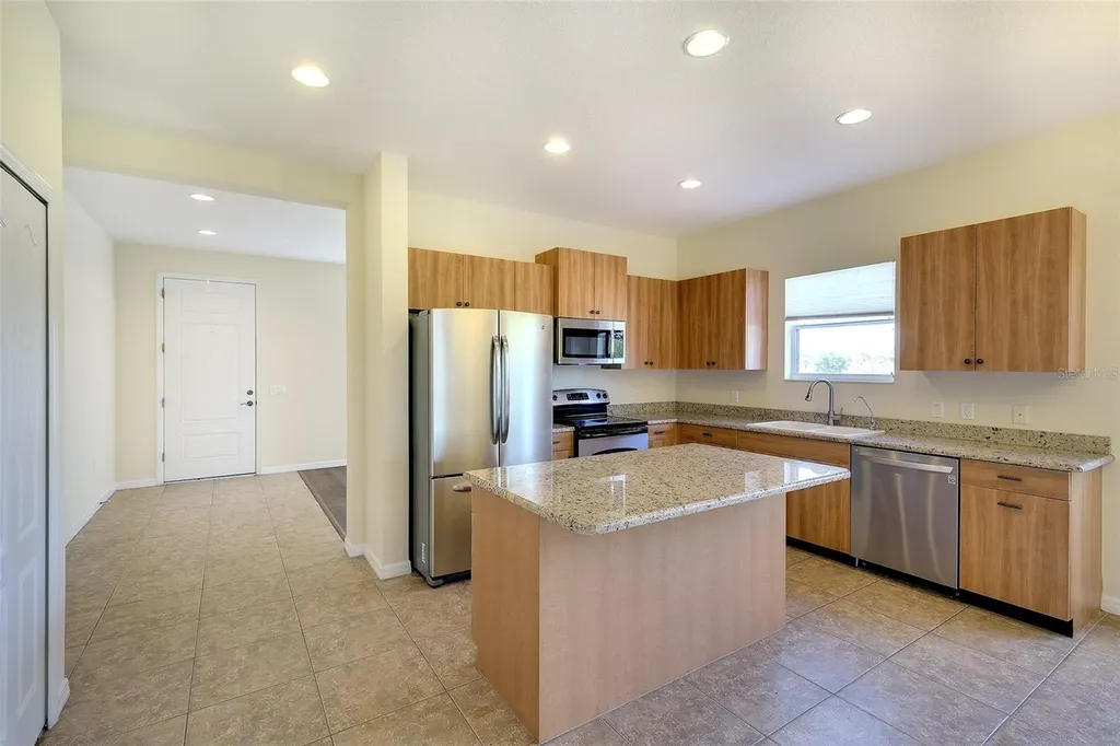 1450 Blue Horizon Circle Bradenton FL 34208