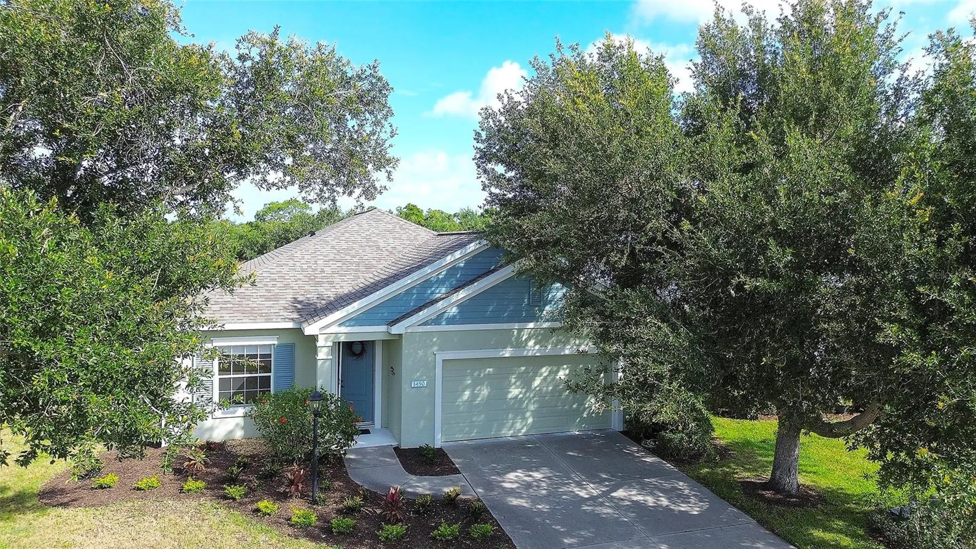 1450 Blue Horizon Circle Bradenton FL 34208