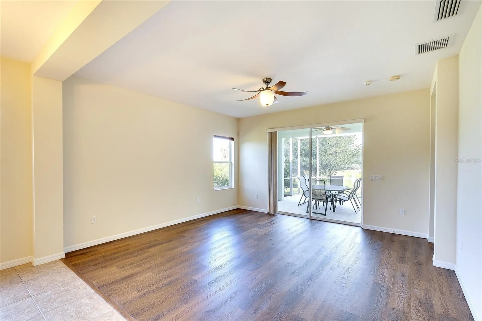 1450 Blue Horizon Circle Bradenton FL 34208