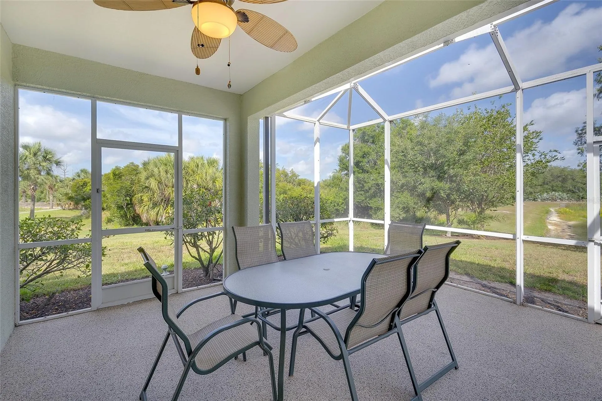 1450 Blue Horizon Circle Bradenton FL 34208