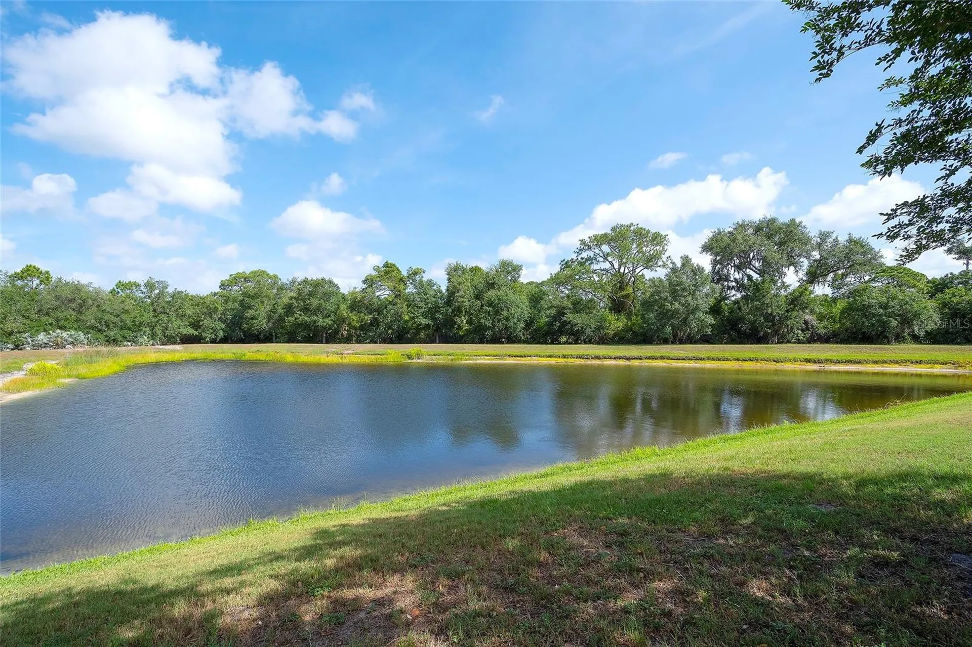 1450 Blue Horizon Circle Bradenton FL 34208