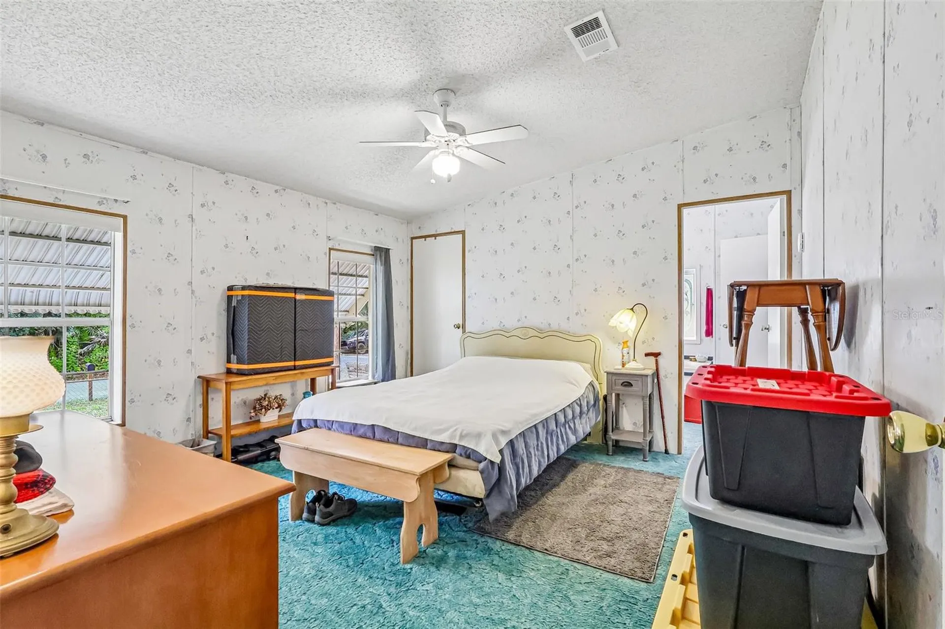 2903 Cr 426e Lake Panasoffkee FL 33538