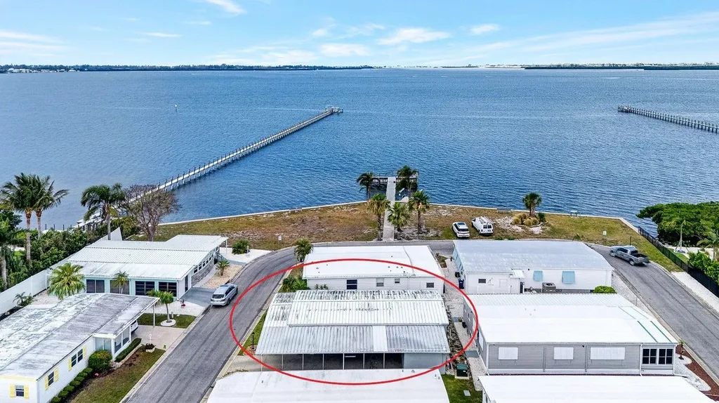91 Caballo Way Bradenton FL 34209