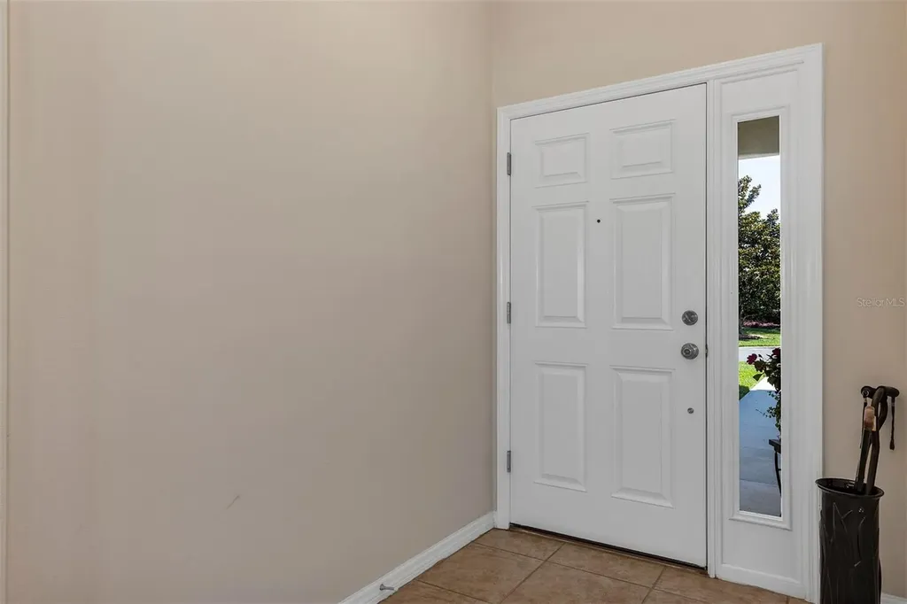 27103 Roanoke Drive Leesburg FL 34748