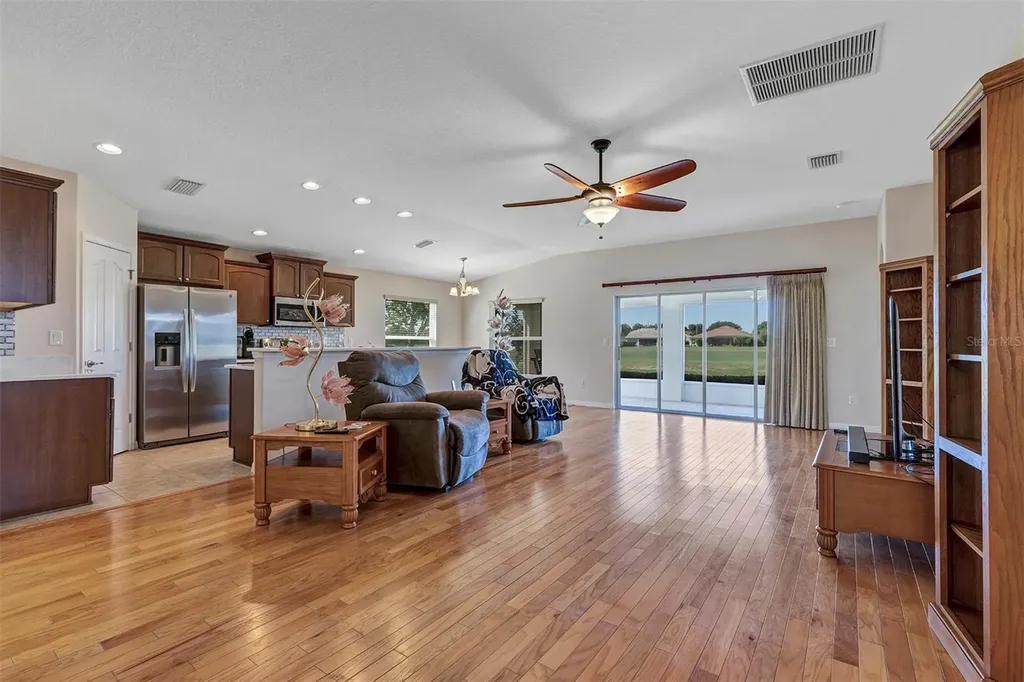 27103 Roanoke Drive Leesburg FL 34748