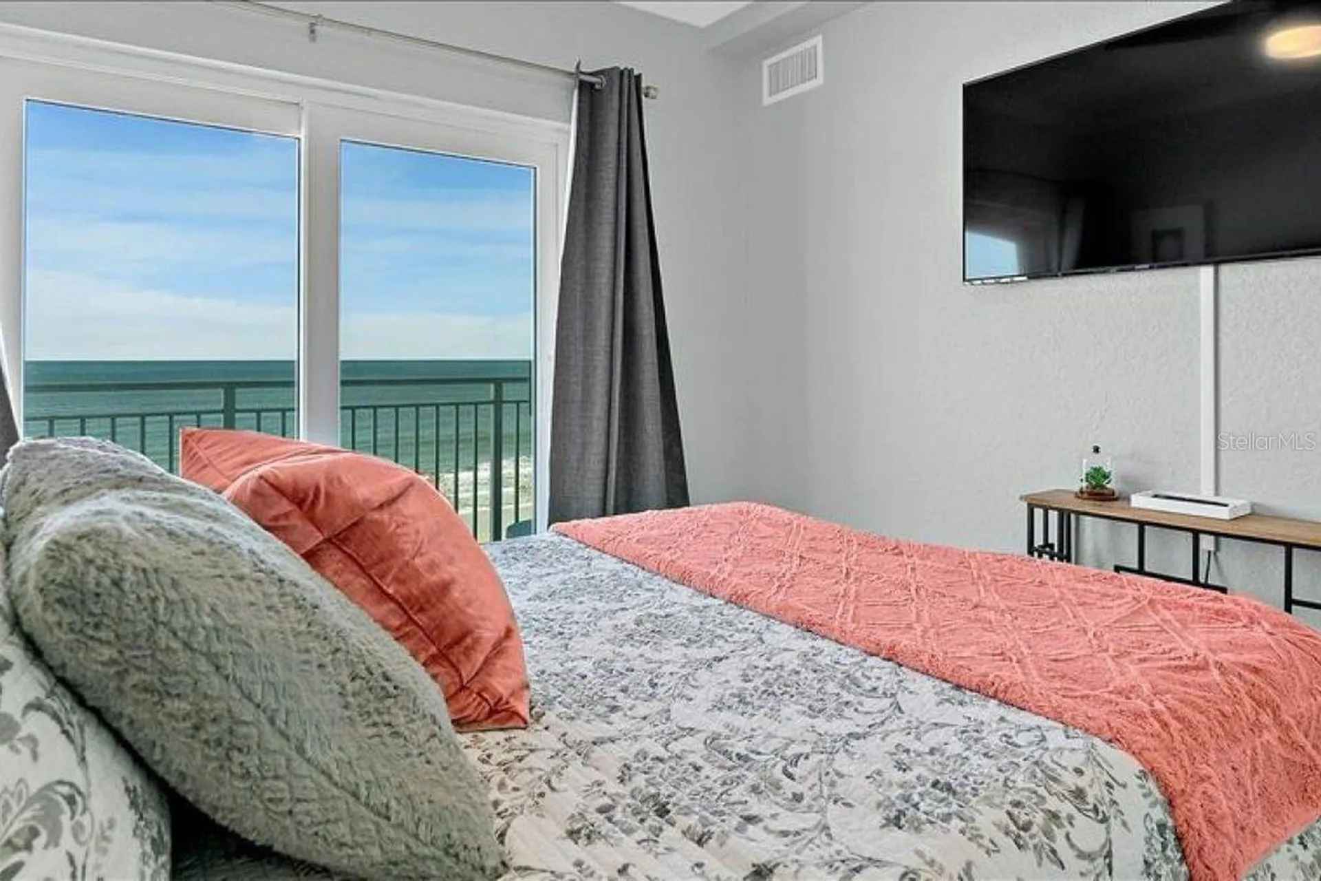 611 S Atlantic Avenue New Smyrna Beach FL 32169
