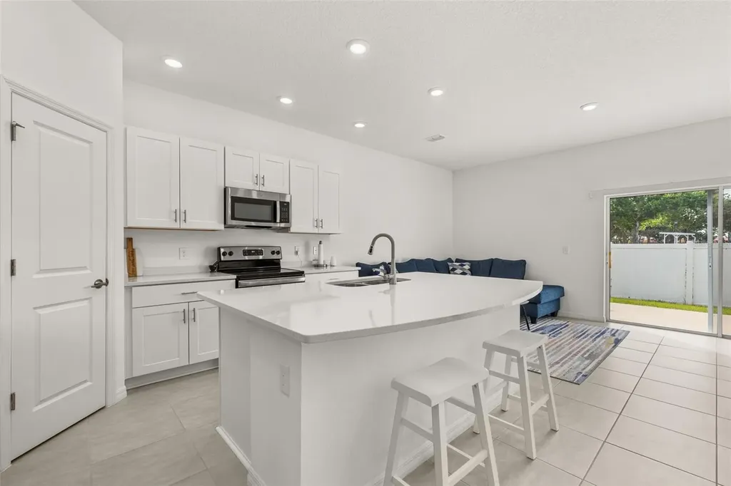 3575 Landing Net Drive Kissimmee FL 34746