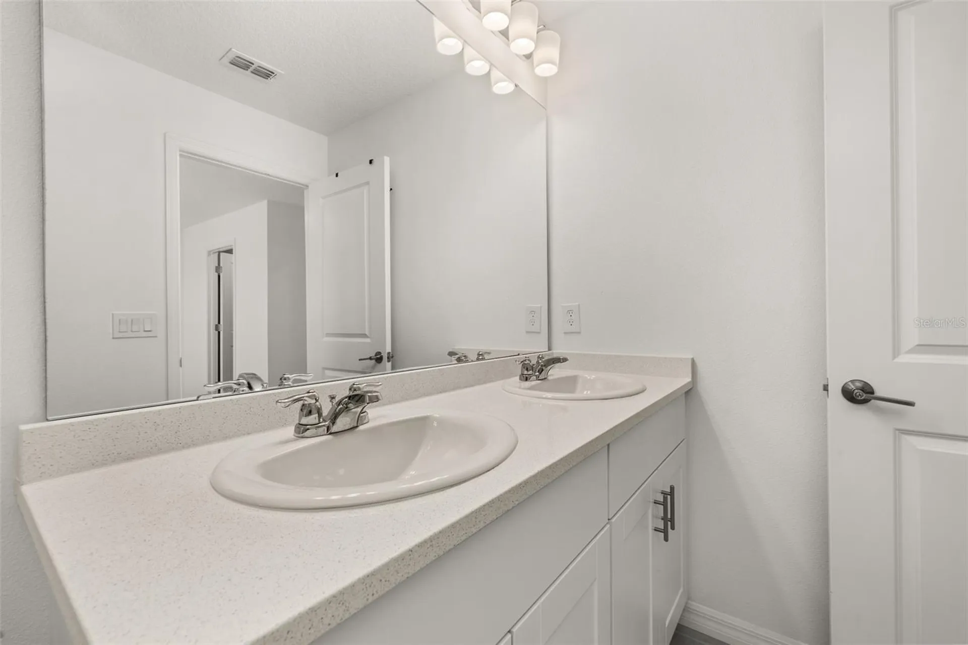 3575 Landing Net Drive Kissimmee FL 34746