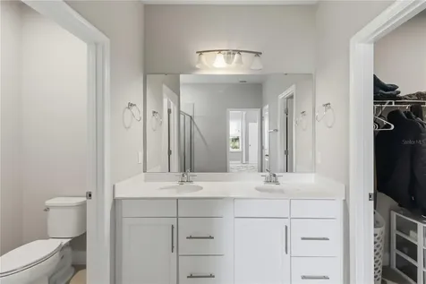 10009 Daybreak Glen Parrish FL 34219