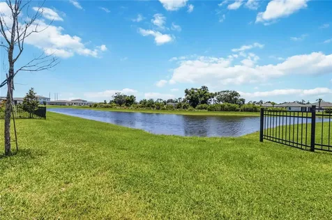 10009 Daybreak Glen Parrish FL 34219