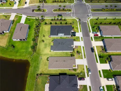 10009 Daybreak Glen Parrish FL 34219