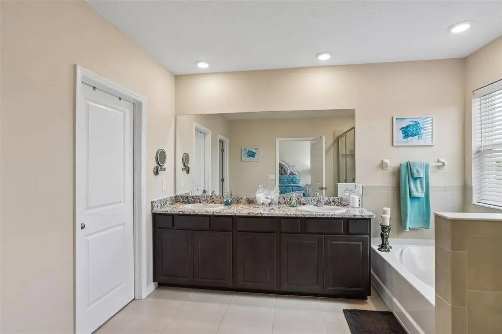 16976 Oval Rum Drive Wimauma FL 33598
