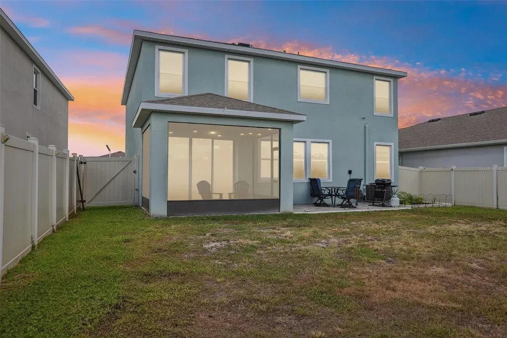 16976 Oval Rum Drive Wimauma FL 33598