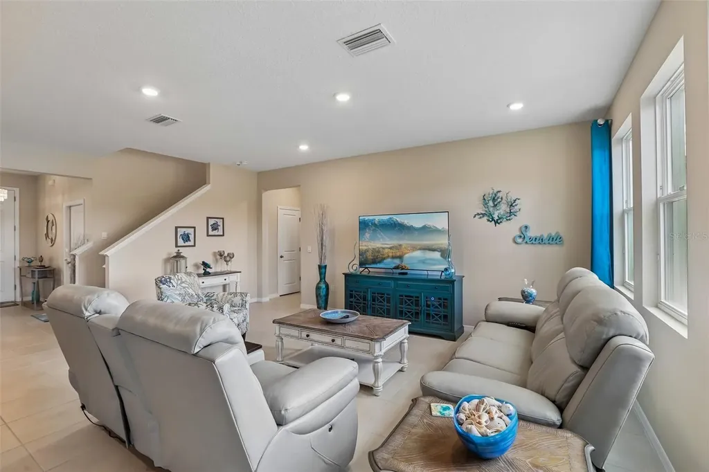 16976 Oval Rum Drive Wimauma FL 33598