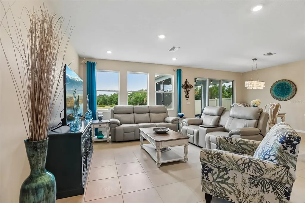 16976 Oval Rum Drive Wimauma FL 33598