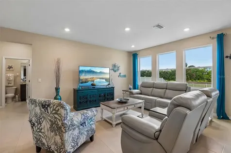 16976 Oval Rum Drive Wimauma FL 33598