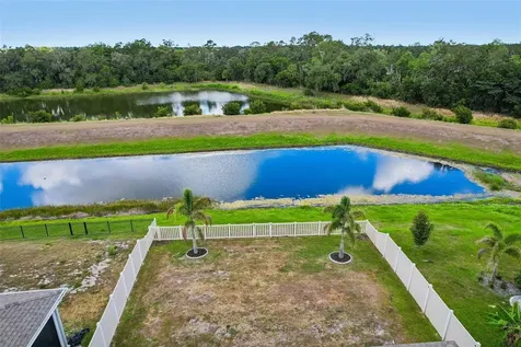 16976 Oval Rum Drive Wimauma FL 33598