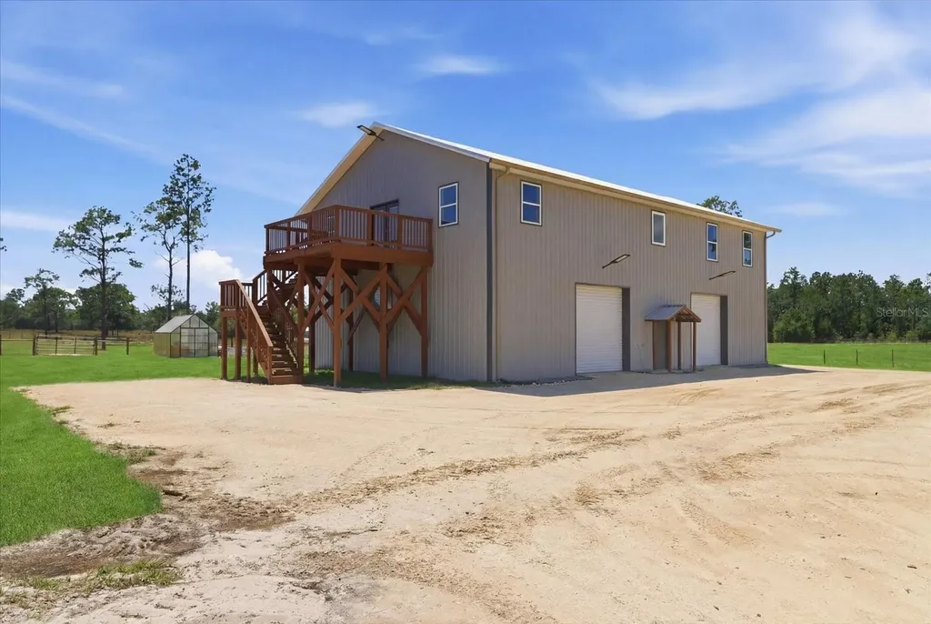 9560 N Parkwood Avenue Dunnellon FL 34433