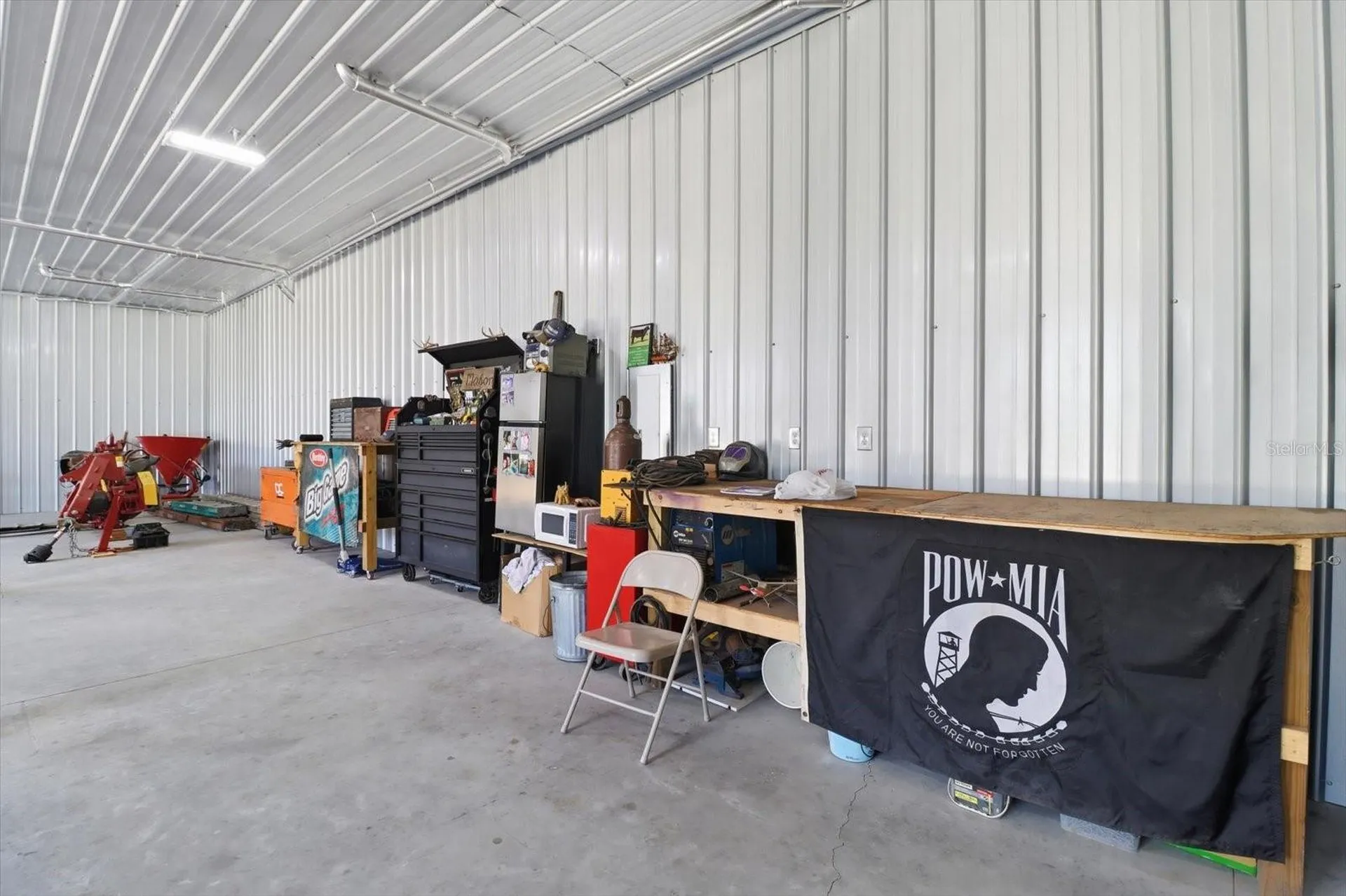 9560 N Parkwood Avenue Dunnellon FL 34433