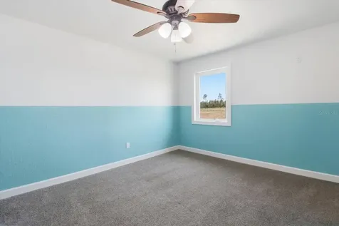9560 N Parkwood Avenue Dunnellon FL 34433
