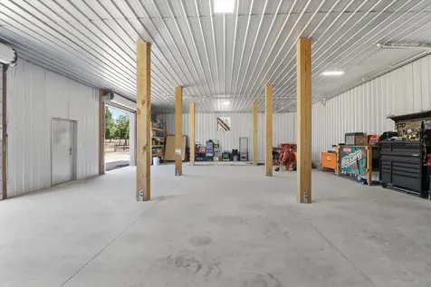 9560 N Parkwood Avenue Dunnellon FL 34433
