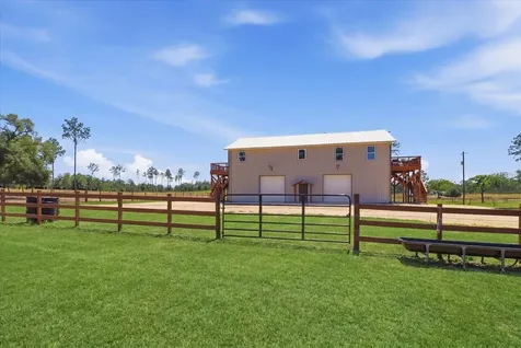 9560 N Parkwood Avenue Dunnellon FL 34433