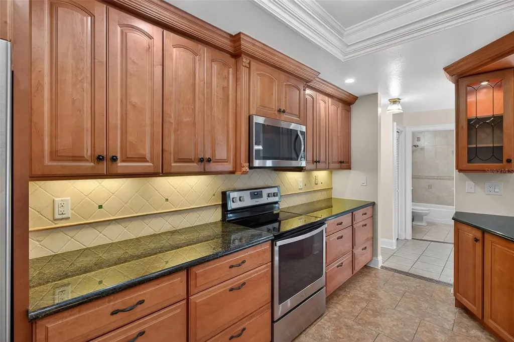 2135 Vance Avenue Palm Harbor FL 34683