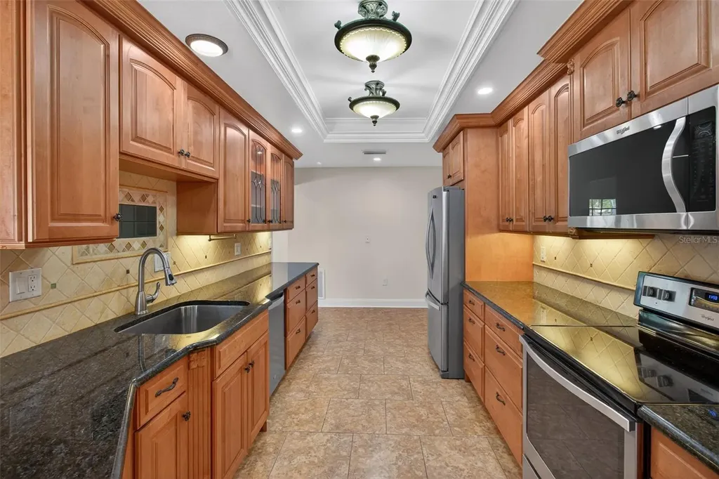 2135 Vance Avenue Palm Harbor FL 34683