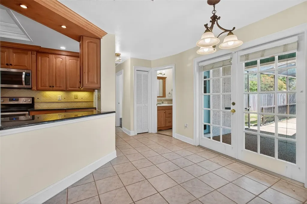 2135 Vance Avenue Palm Harbor FL 34683