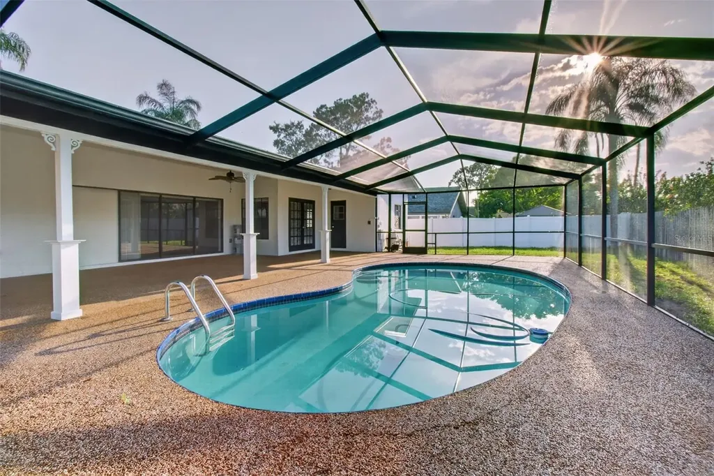 2135 Vance Avenue Palm Harbor FL 34683