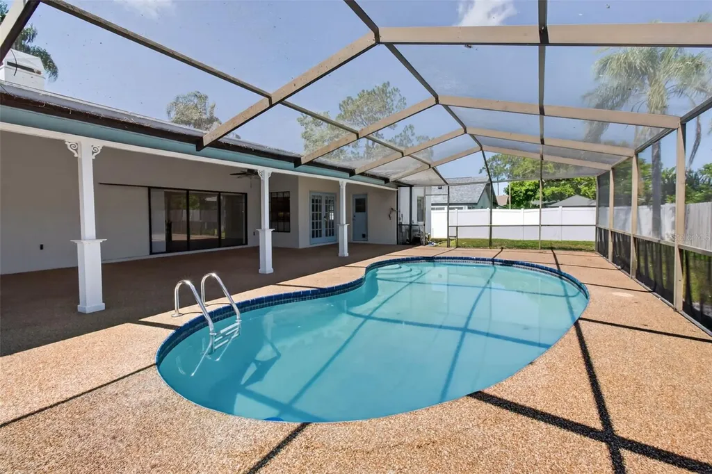 2135 Vance Avenue Palm Harbor FL 34683