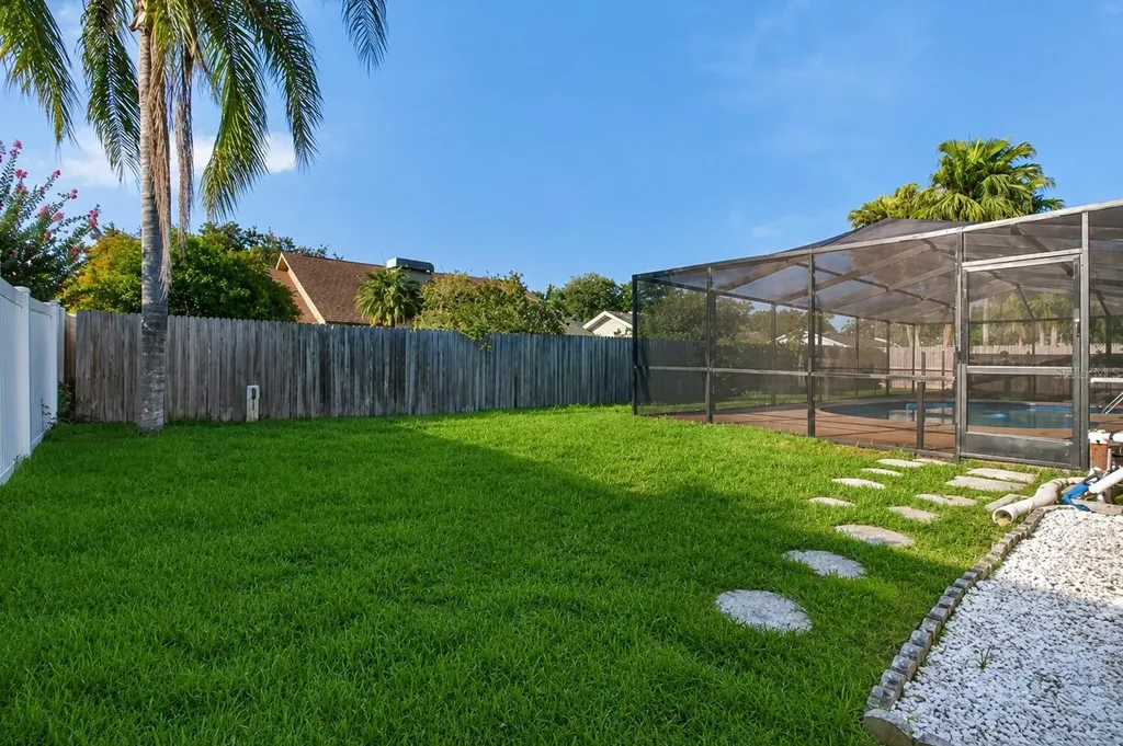 2135 Vance Avenue Palm Harbor FL 34683
