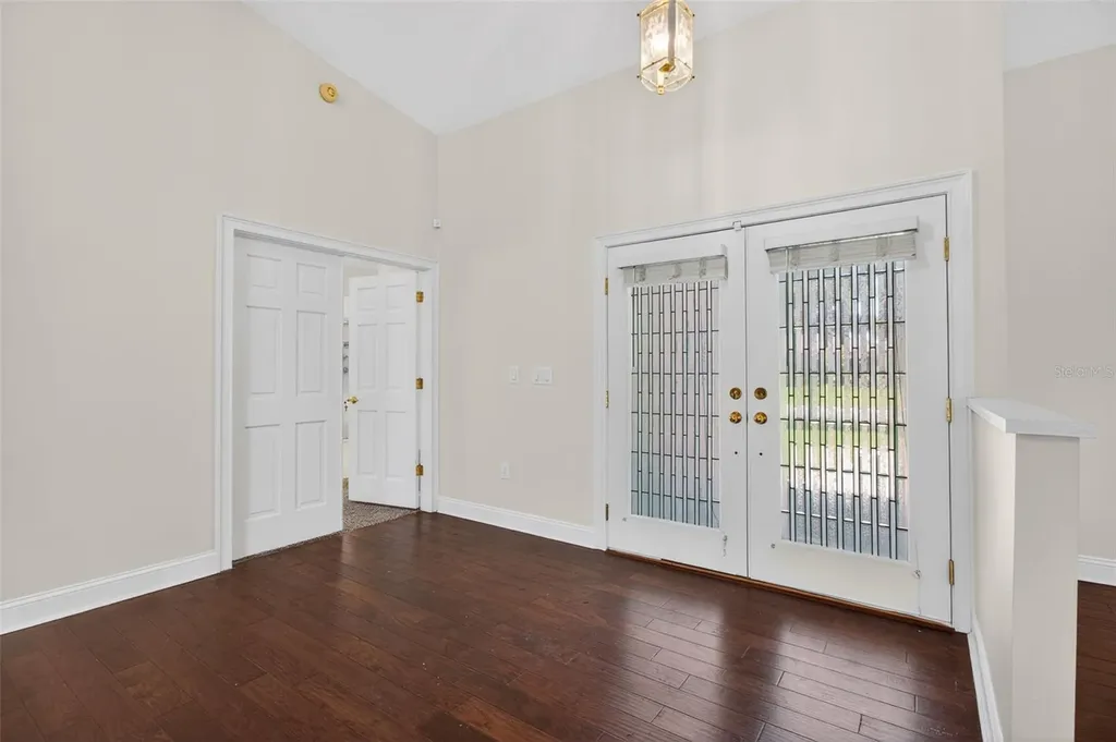 2135 Vance Avenue Palm Harbor FL 34683