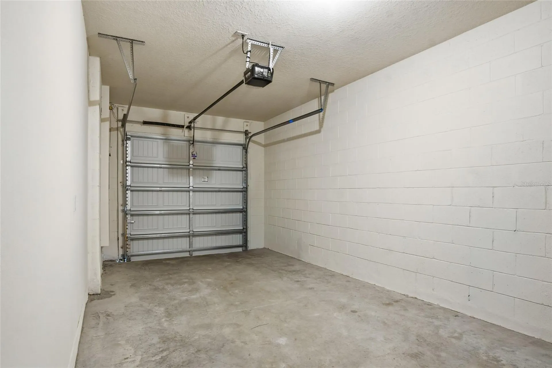 1535 Lumber Avenue Davenport FL 33837