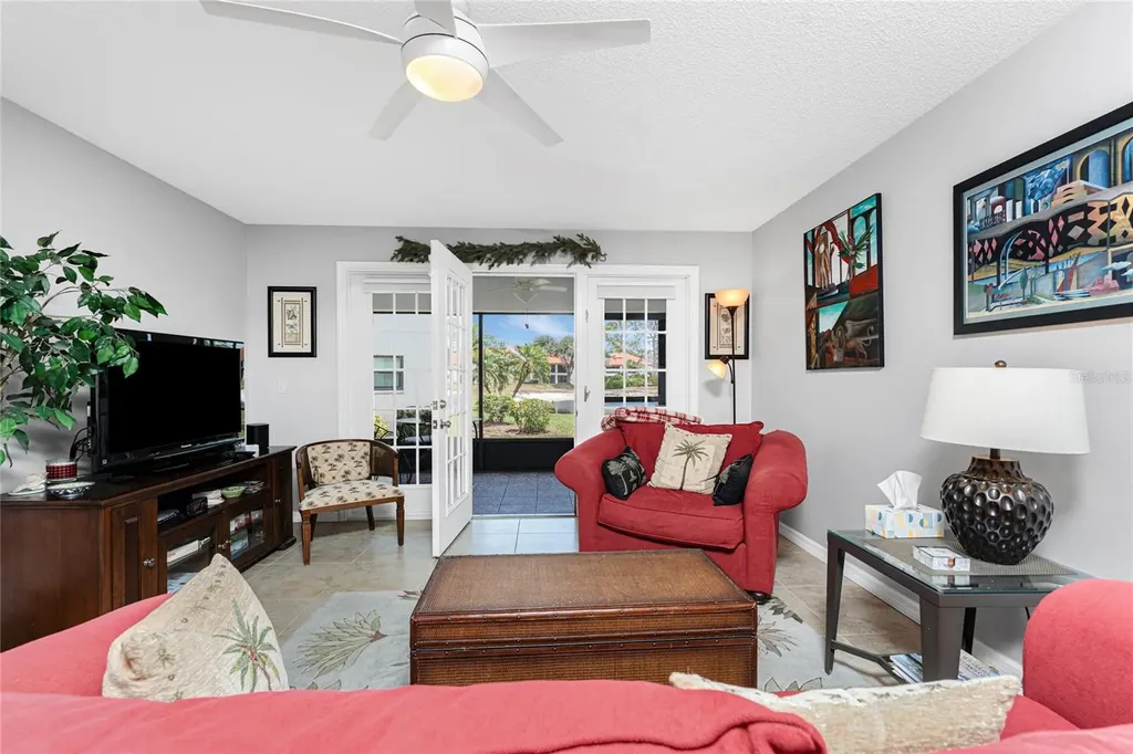 511 Pine Hollow Circle Englewood FL 34223
