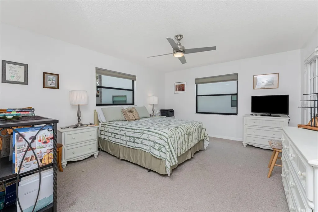 511 Pine Hollow Circle Englewood FL 34223