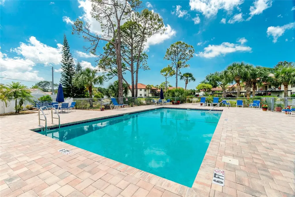 511 Pine Hollow Circle Englewood FL 34223