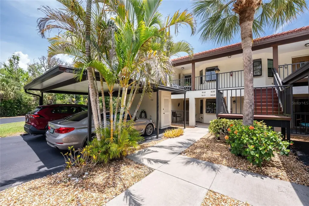 511 Pine Hollow Circle Englewood FL 34223