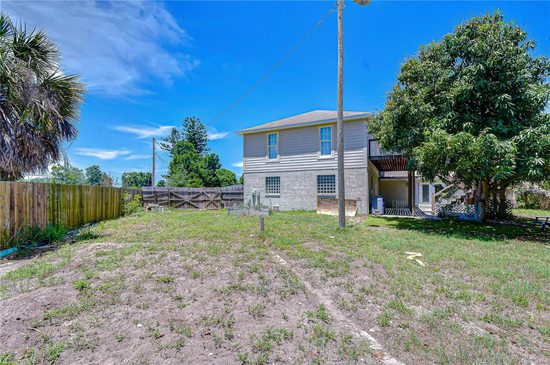3437 59th Street N St Petersburg FL 33710